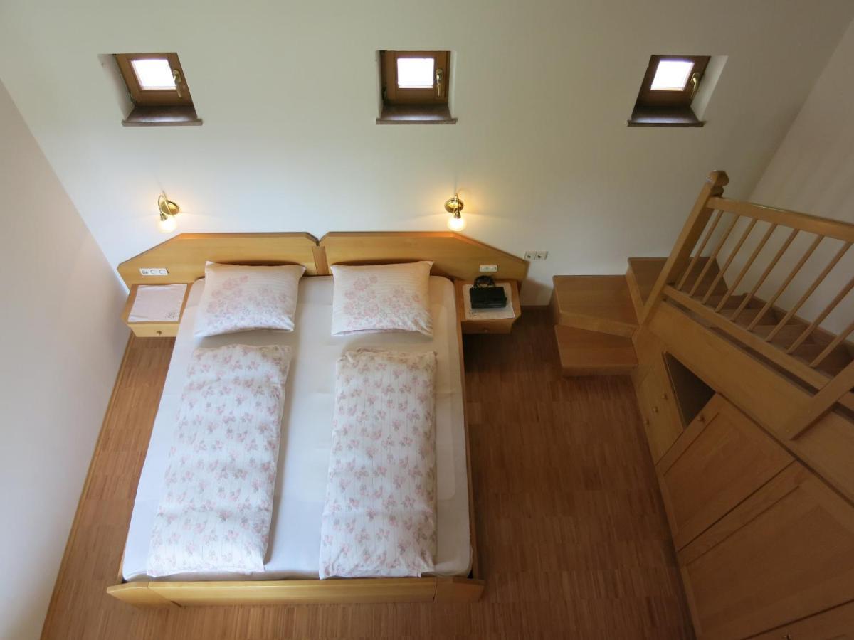 Ferienwohnung Feldererhof Burgstall Zimmer foto